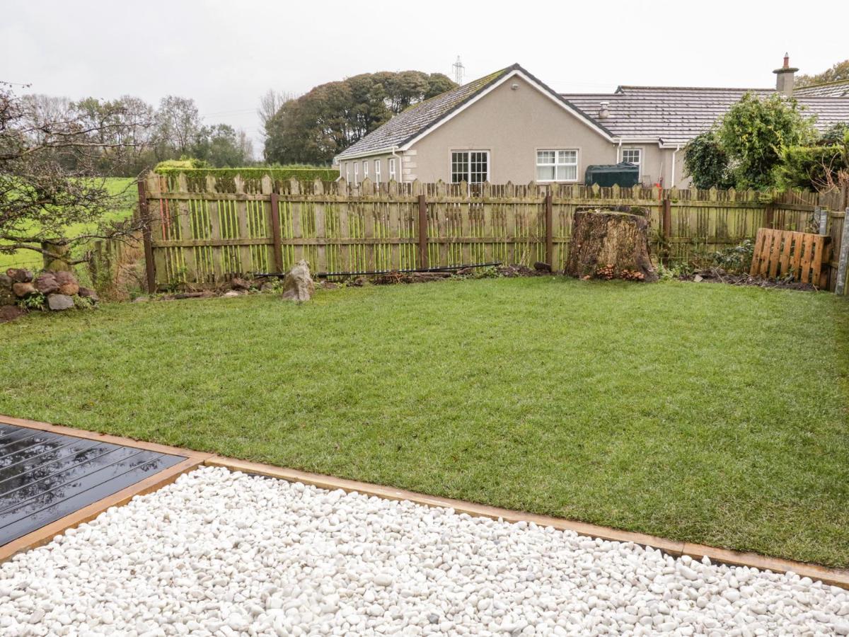 19A Lismenary Road Villa Ballyclare Dış mekan fotoğraf
